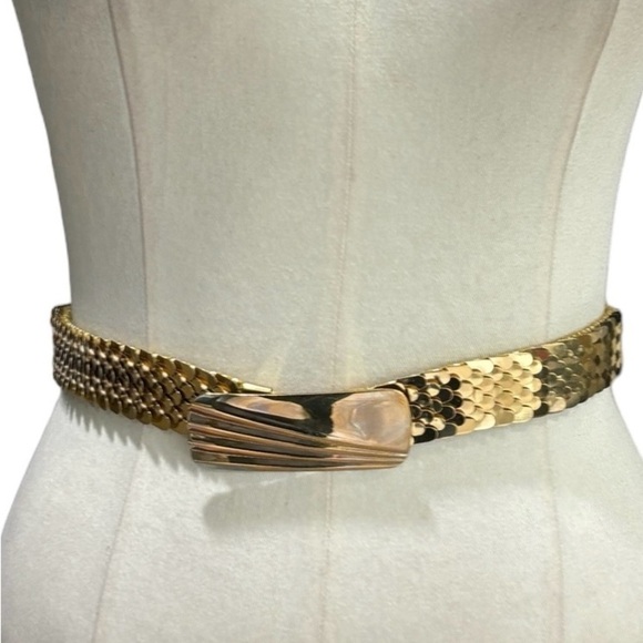 Vintage 70’s 80’s shiny gold link stretchy slinky belt - Picture 1 of 10